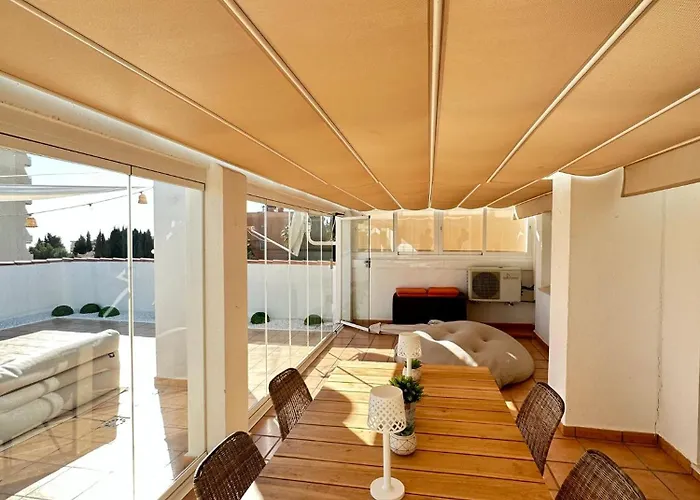 Lägenhet 2 Bed Penthouse With Sea View Torremolinos