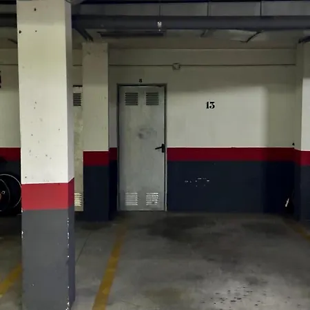 2 Bed Penthouse With Sea View *