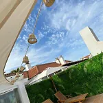 2 Bed Penthouse With Sea View *