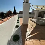 2 Bed Penthouse With Sea View * توريمولينوس