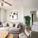 公寓 2 Bed Penthouse With Sea View 托雷莫利诺斯