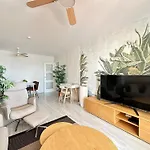 2 Bed Penthouse With Sea View 公寓 托雷莫利诺斯
