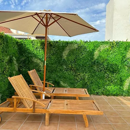 Апартаменты 2 Bed Penthouse With Sea View