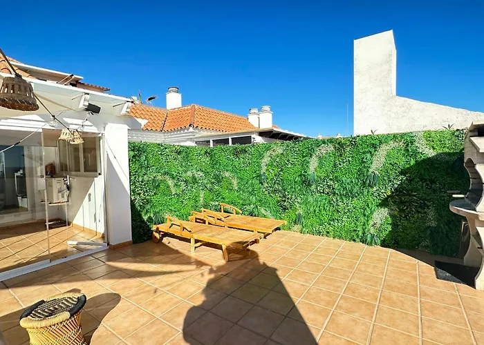 2 Bed Penthouse With Sea View Апартаменты Торремолинос