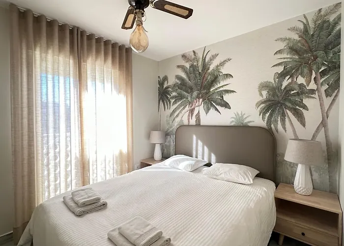 2 Bed Penthouse With Sea View Апартаменты Торремолинос