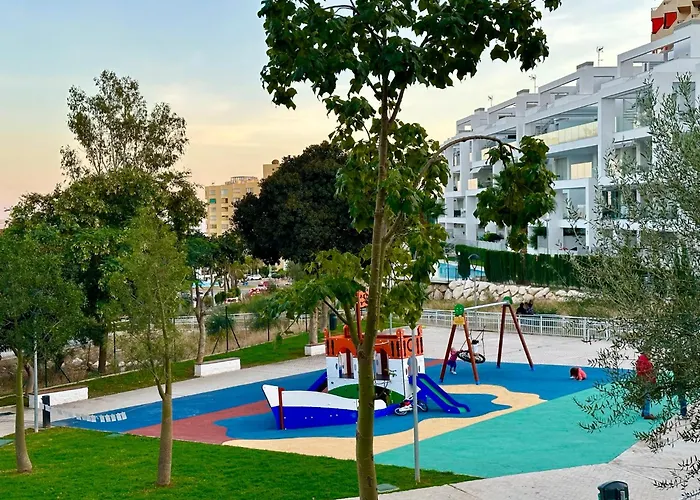 2 Bed Penthouse With Sea View Торремолинос