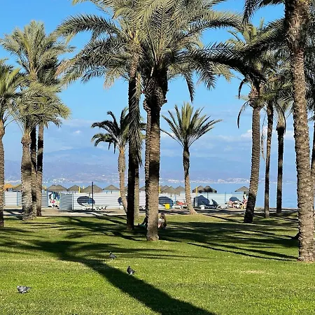 2 Bed Penthouse With Sea View Apartament *