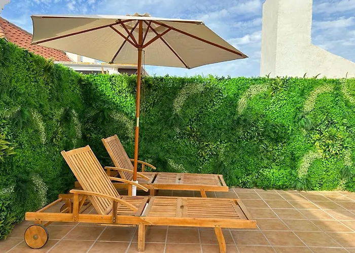 Appartement 2 Bed Penthouse With Sea View