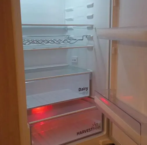 Apartment 2 Bed Penthouse With Sea View *