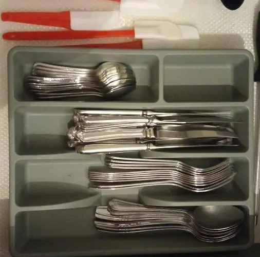 2 Bed Penthouse With Sea View *