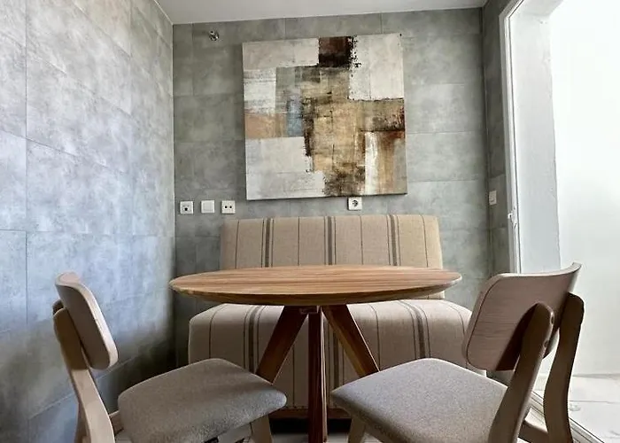 2 Bed Penthouse With Sea View Apartment