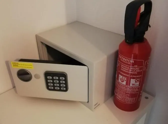 2 Bed Penthouse With Sea View Appartement