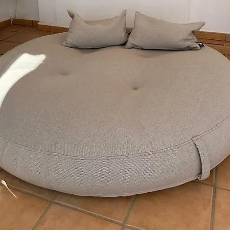 2 Bed Penthouse With Sea View Апартаменты