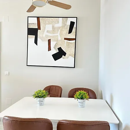 2 Bed Penthouse With Sea View Торремолинос