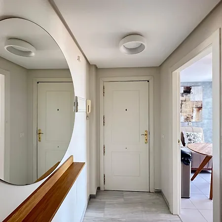 2 Bed Penthouse With Sea View Апартаменты Торремолинос