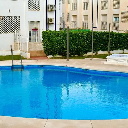 2 Bed Penthouse With Sea View Апартаменты Торремолинос